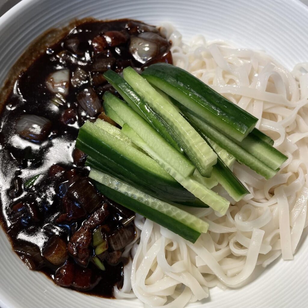 Jjajangmyeon