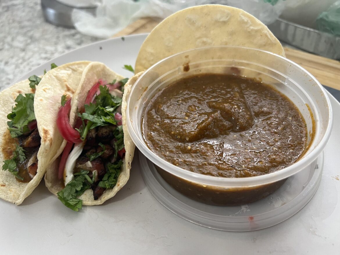 Made tomatillo-guajillo salsa (and tacos)