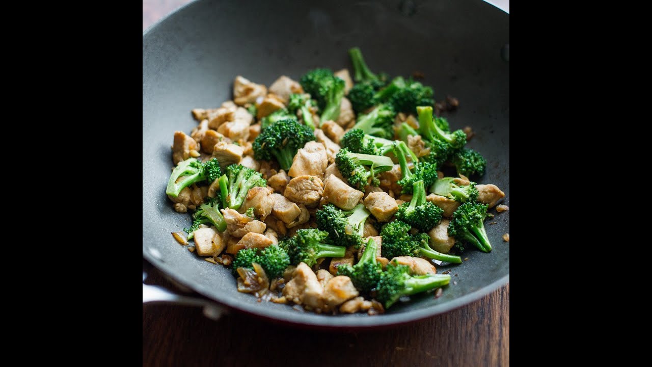 Easy Chicken Broccoli Stir Fry Don T Sacrifice The Flavor Healthy