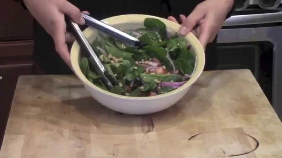 Mediterranean Spinach Salad by DedeMed!!!!