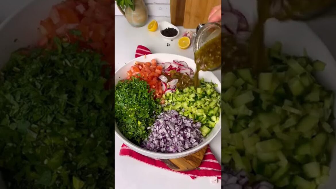Lebanese Fattoush Salad