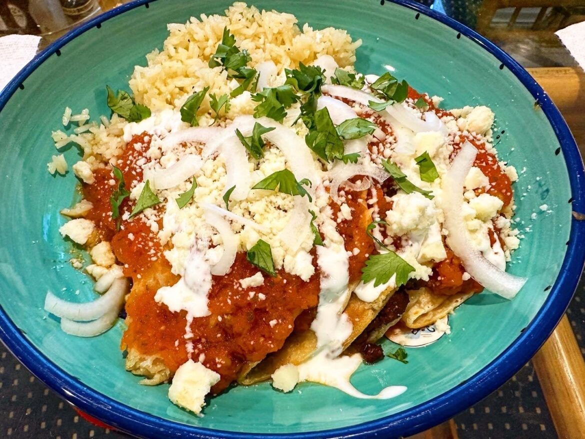 Enchiladas rancheras