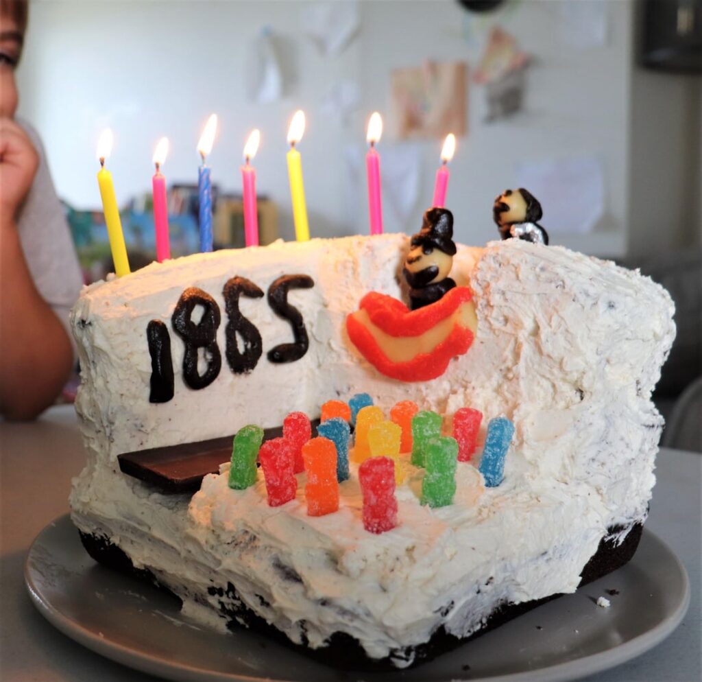 Son Requested an Abe Lincoln at Fords Theatre Birthday Cake