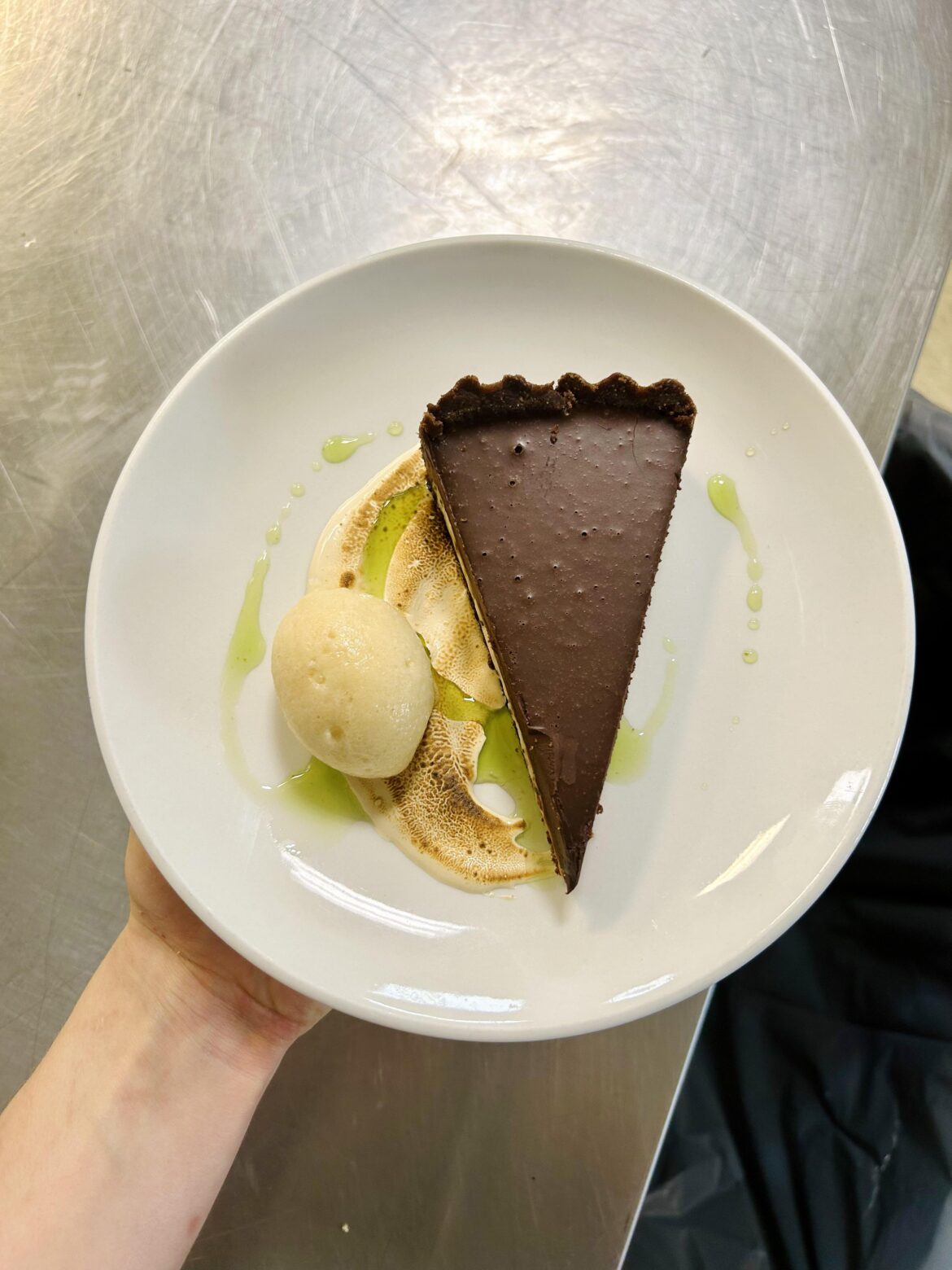 “thin mint” tart w/ toasted jaggery marshmallow fluff, mint syrup, bourbon sorbet