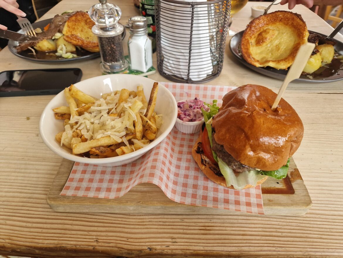It was a good burger but quite juicy and it leaked onto the table.
