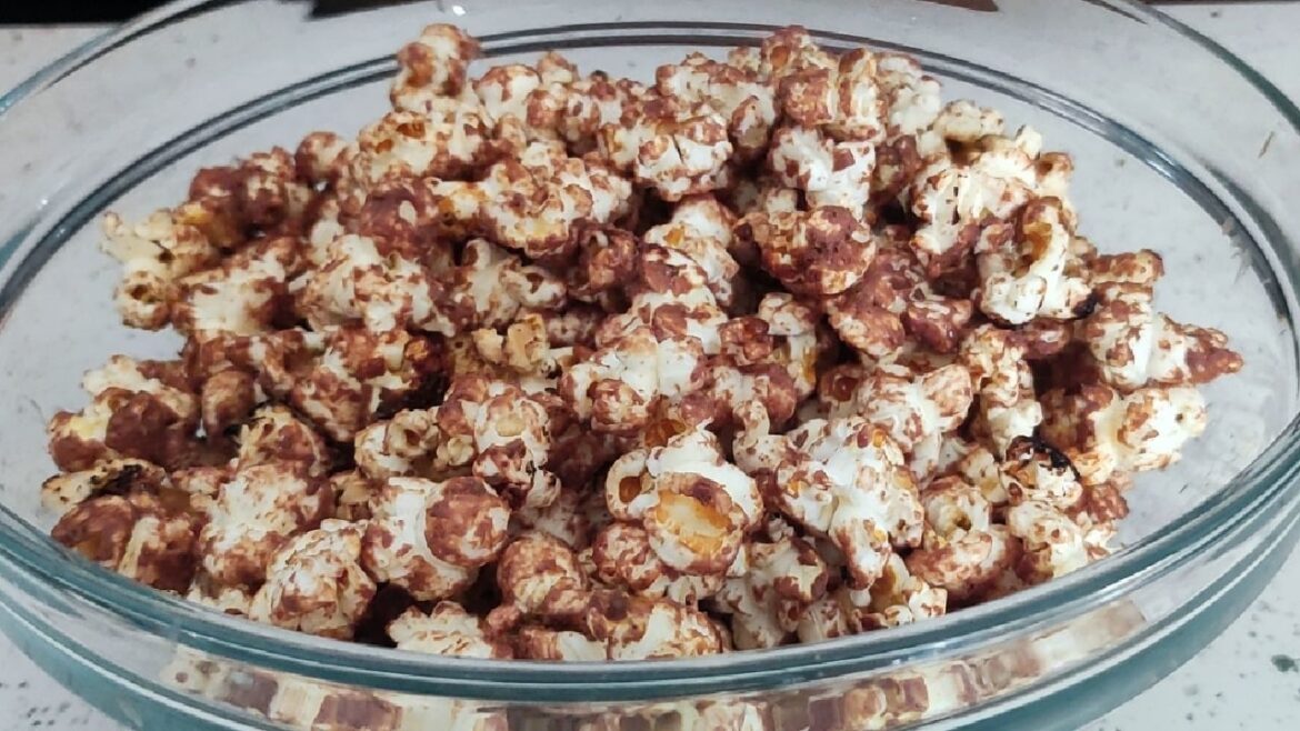 How to Make Chocolate Popcorn at Home in 10 min