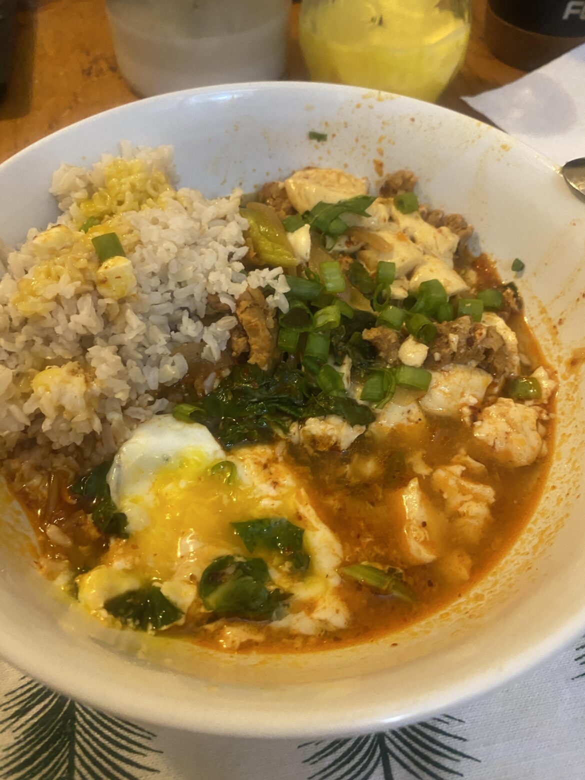 I made soondubu jjigae for dinner tonight.