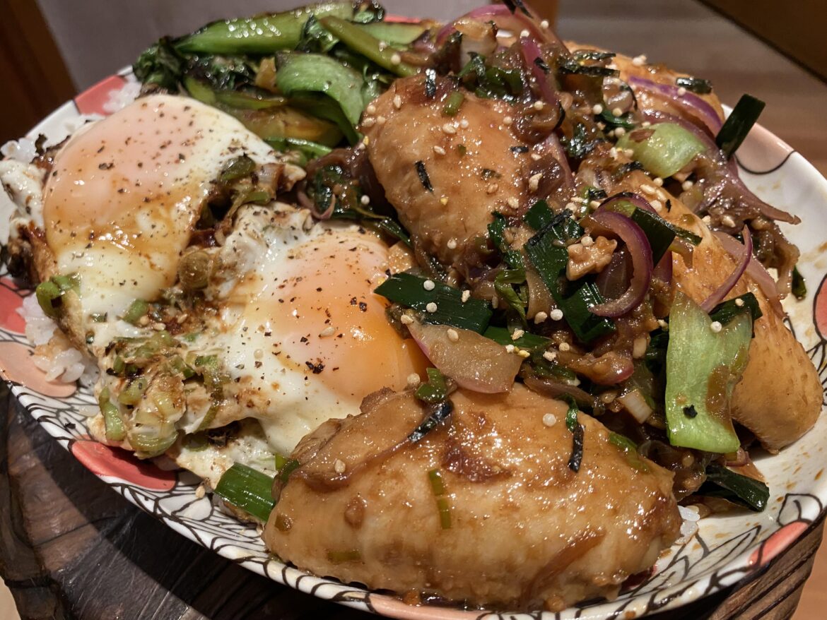 Wings rice bowl with scallion eggs