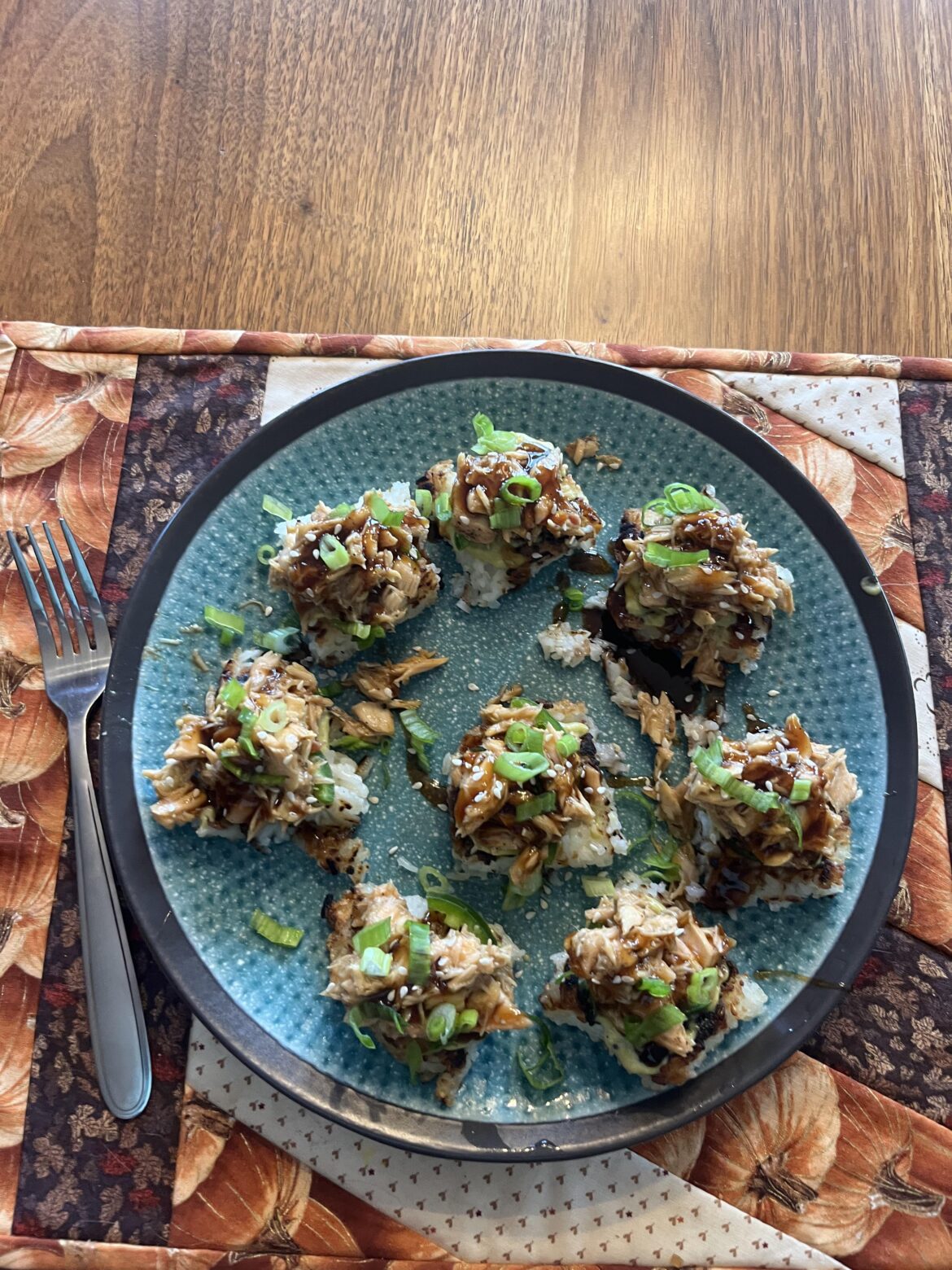 Crispy Rice and Spicy Salmon Bites!