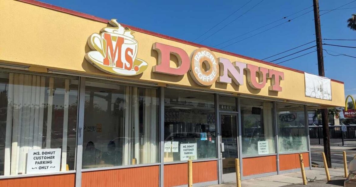 'We Thought That We Will Grow Old Here': Mom-And-Pop Donut Shop Leaves Echo Park