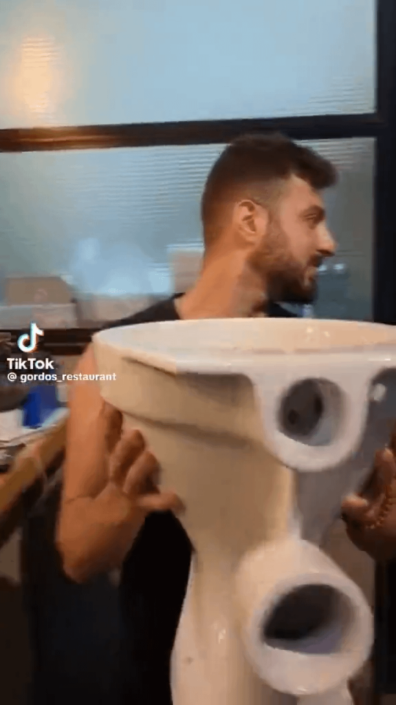 The way this ice cream is served in Argentina