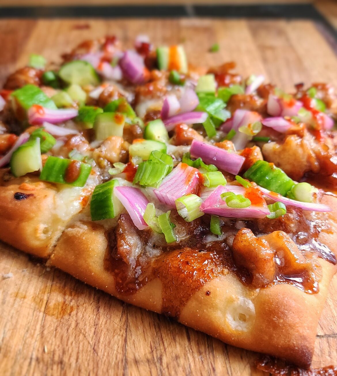 Jimmy O. Yangs Hoison Chicken Flatbread