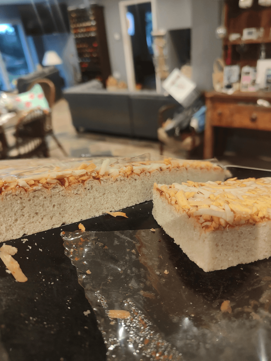 Lidl 'Stonebaked' Pizza Dining and Cooking