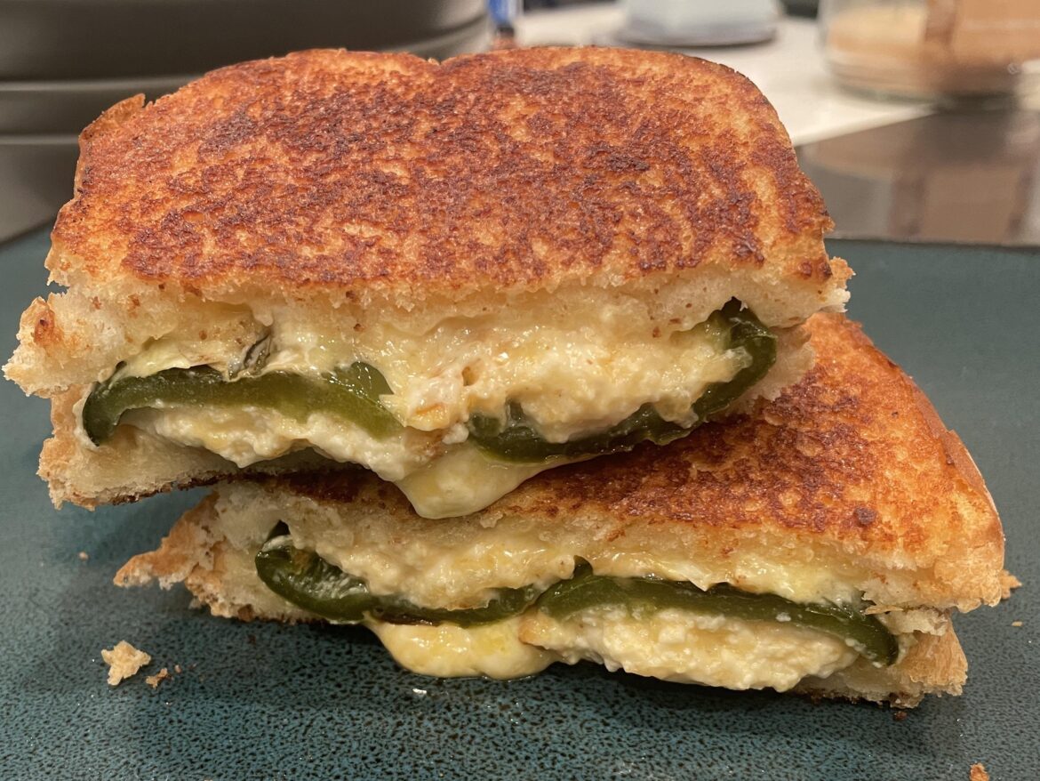 Jalapeño popper sandwich