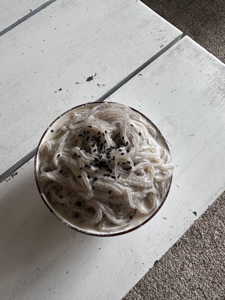 I promised y’all I’d try Kongguksu with glass noodles- even better than with somen. Next time I’ll put a marinated egg yolk on top.