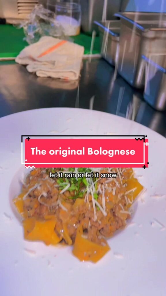 Bolognese sauce made with veal and no tomatoes?