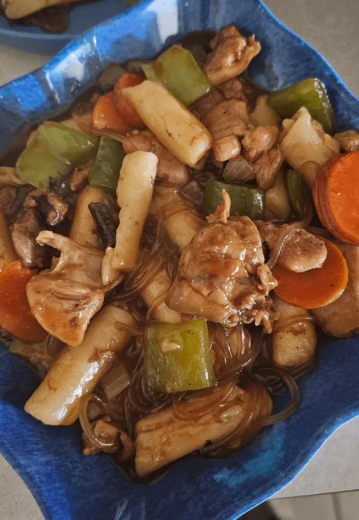 Whyyyy does my tteok always split?