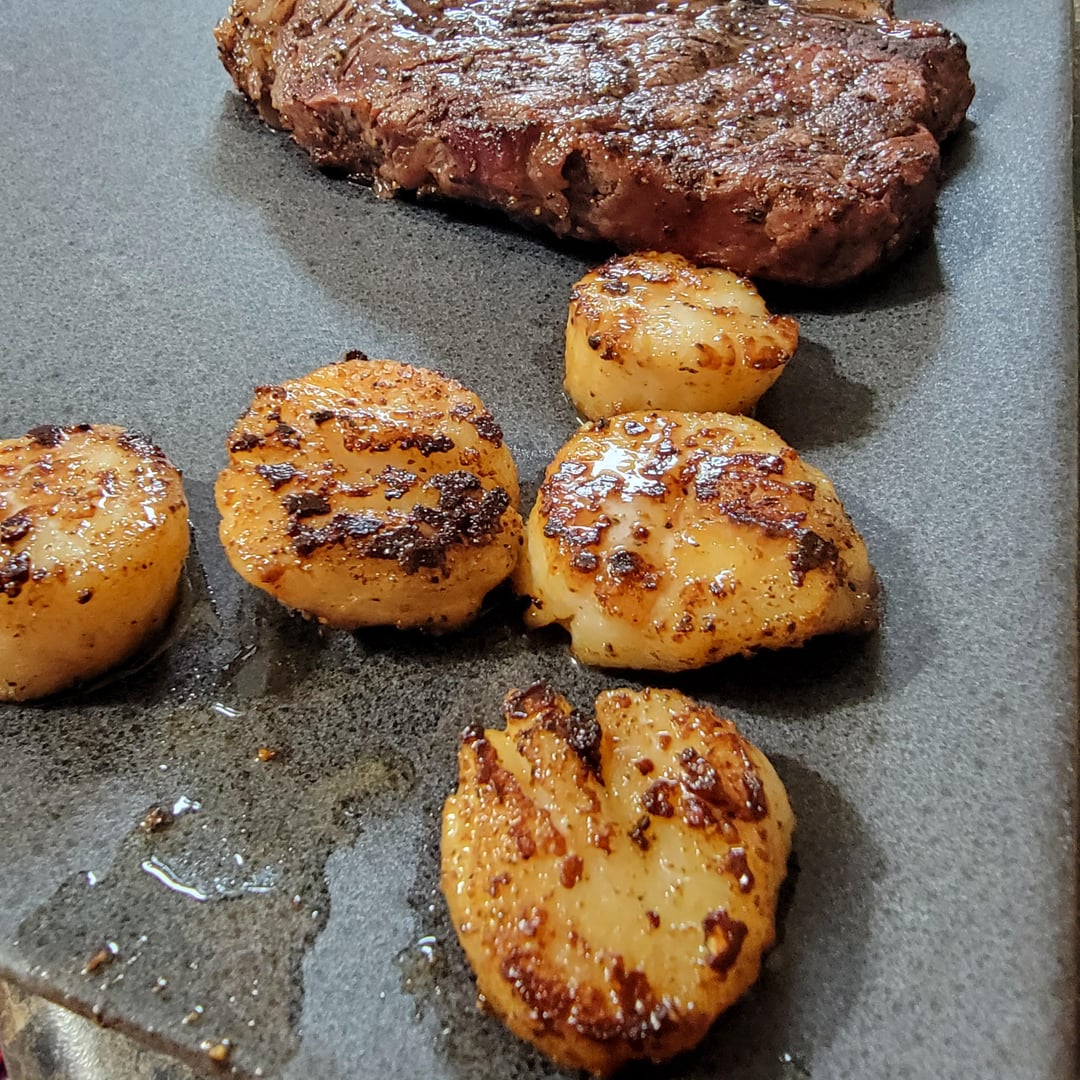 Waygu Ribeye, Scallops, Au Gratin Potatoes, Roasted Garden Beans. Steak
