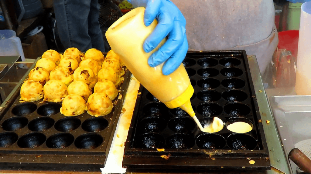 Just wanna share some streeteats in HongKong. Have you ever tried?