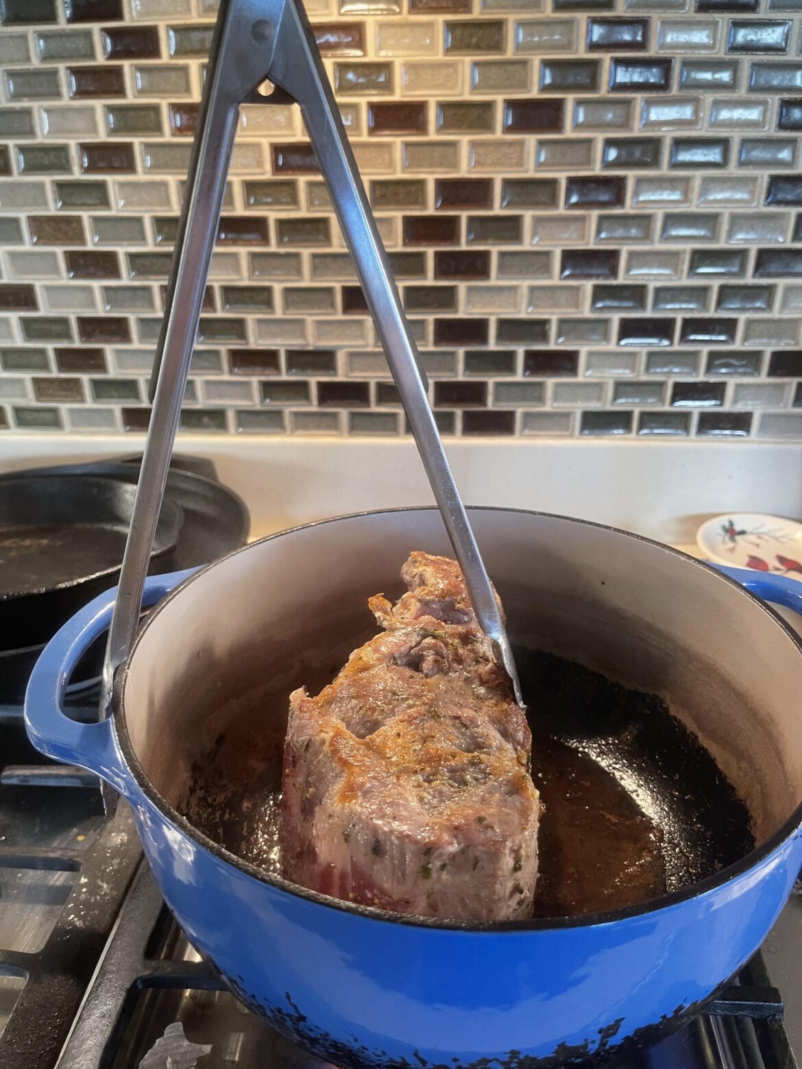 (OC) Hold up uneven roasts during sear without burning your hand.