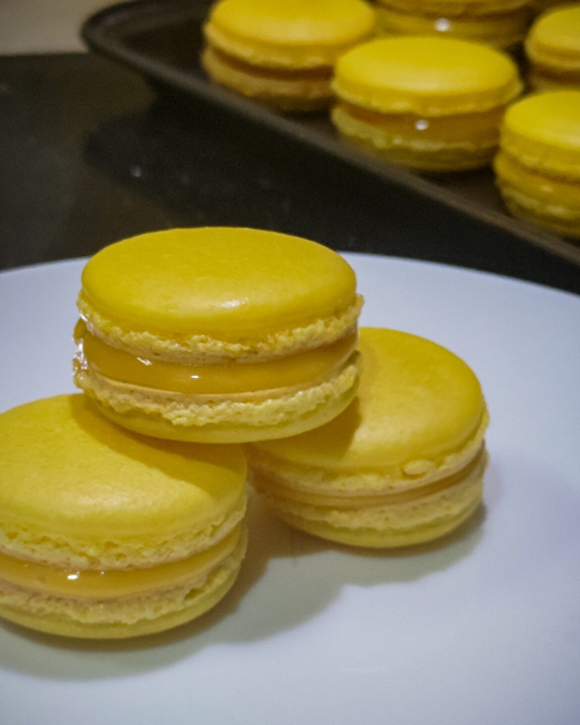 [Homemade] Lemon Curd Macarons