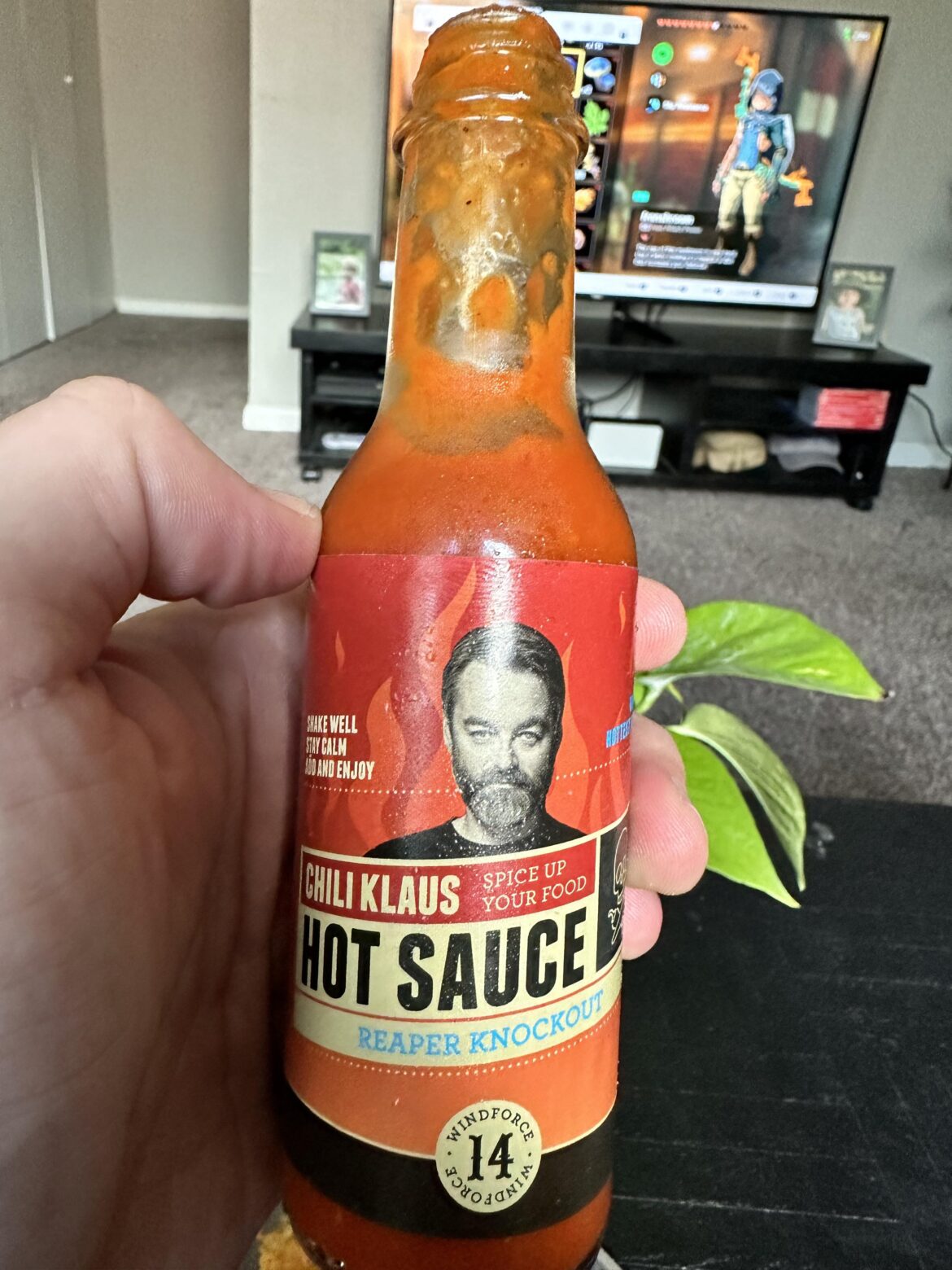 I just cracked this one open, ok heat and you can taste tomato