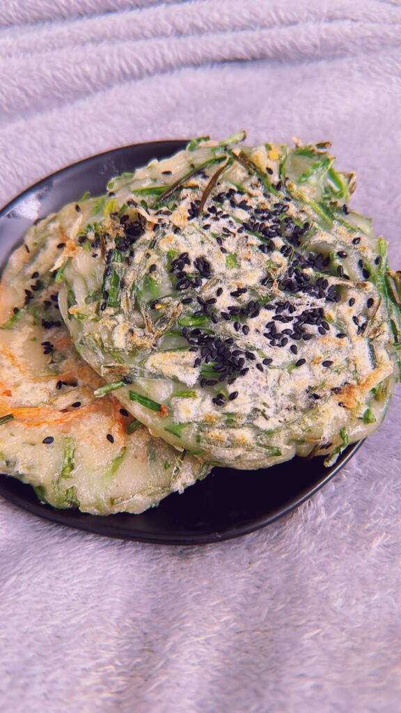 Buchjeon- chive and carrot