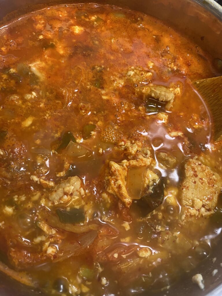 100 degree weather won’t stop me from making 순두부찌게 (spicy tofu soup) from scratch!
