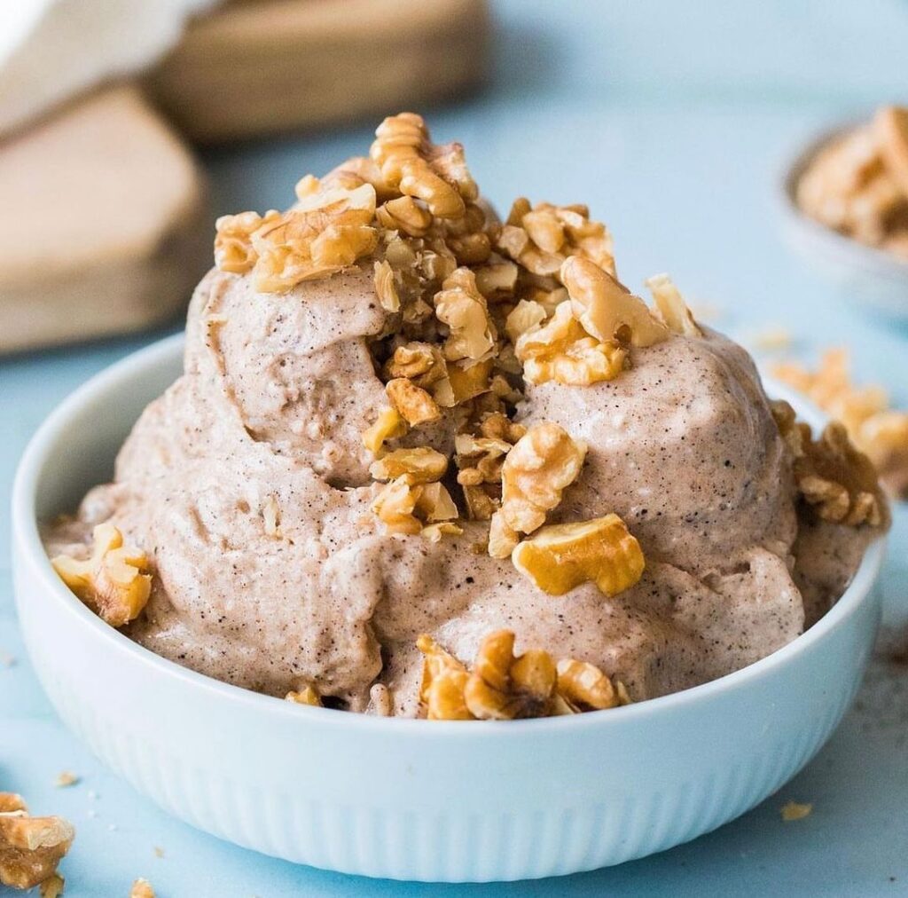Banana ice cream with coconut cream and cocoa