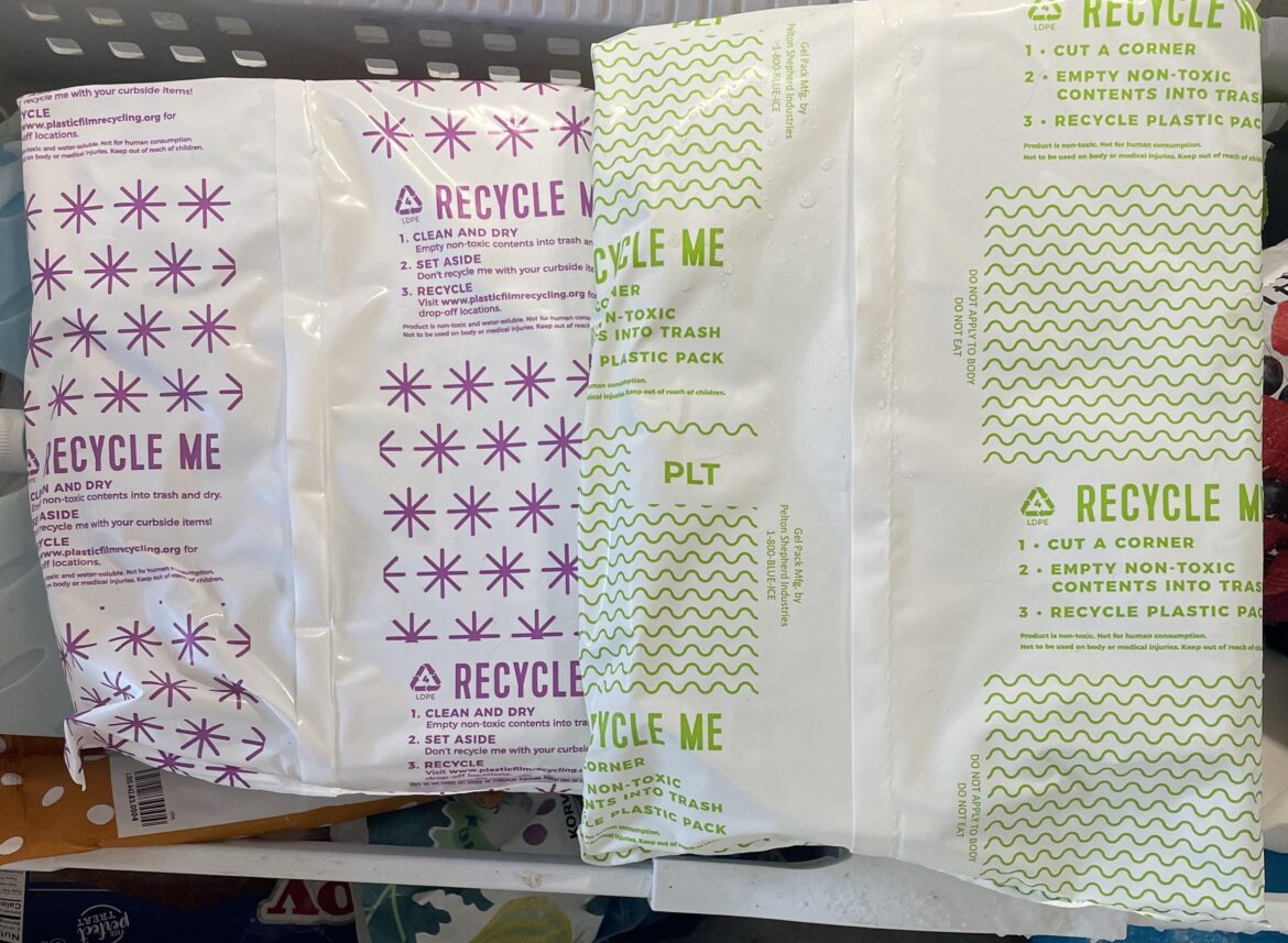 Other than size (if even?) is there a difference between the purple and green cold packs?