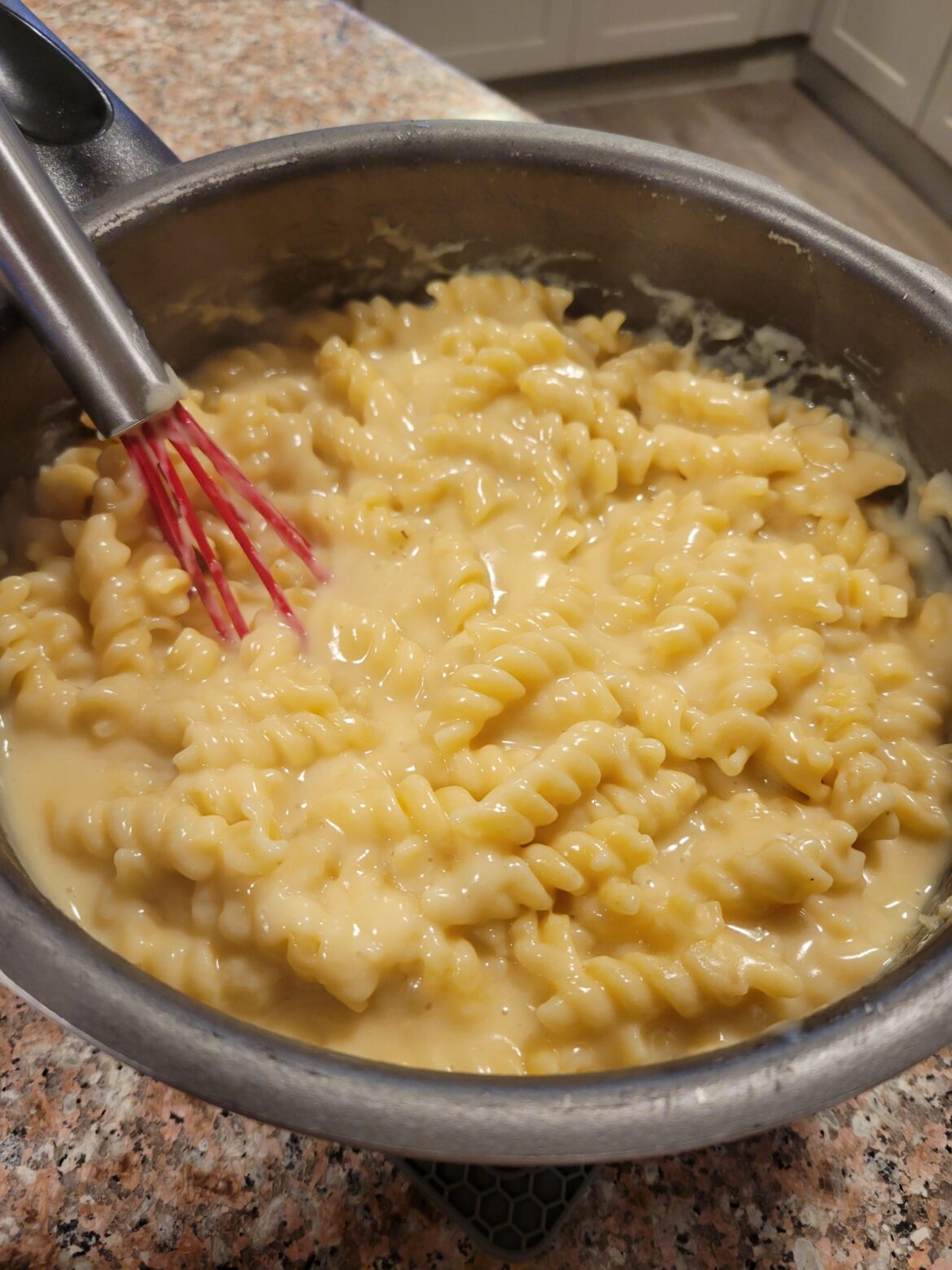 Creamy stovetop Mac n cheese