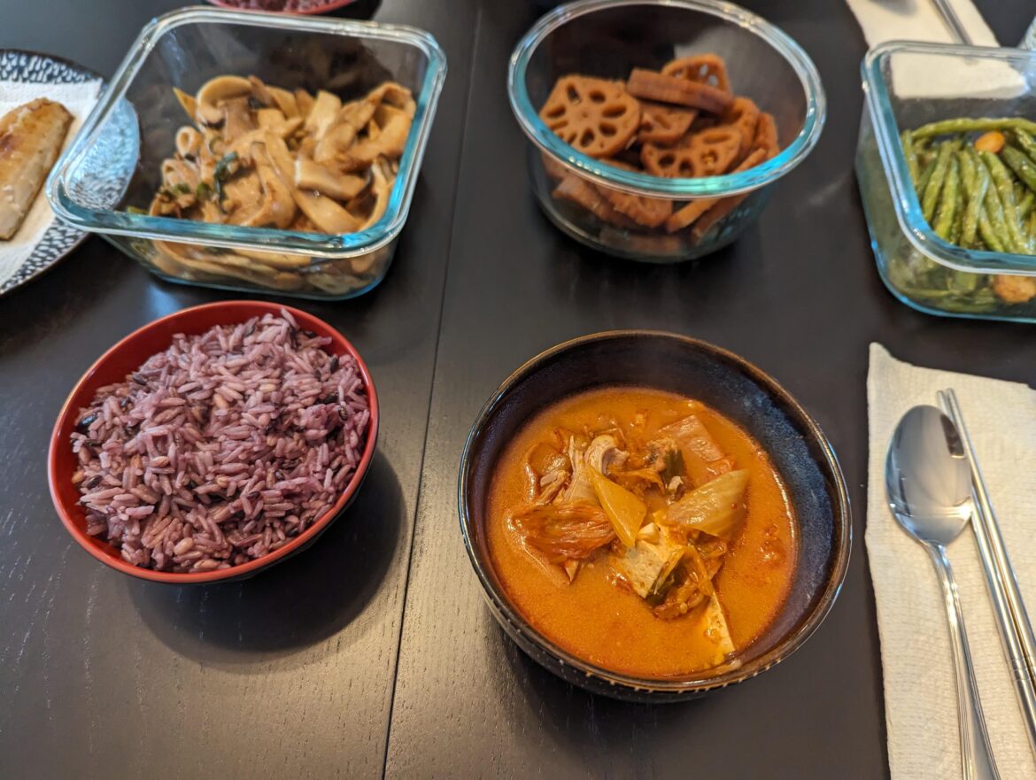 Homemade Kimchi jjigae and banchan