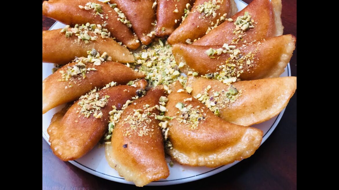 Easy Qatayef Recipe / fail proof recipe قطايف بطريقة ناجحة / Qatayif /katayef /katayif /القطايف
