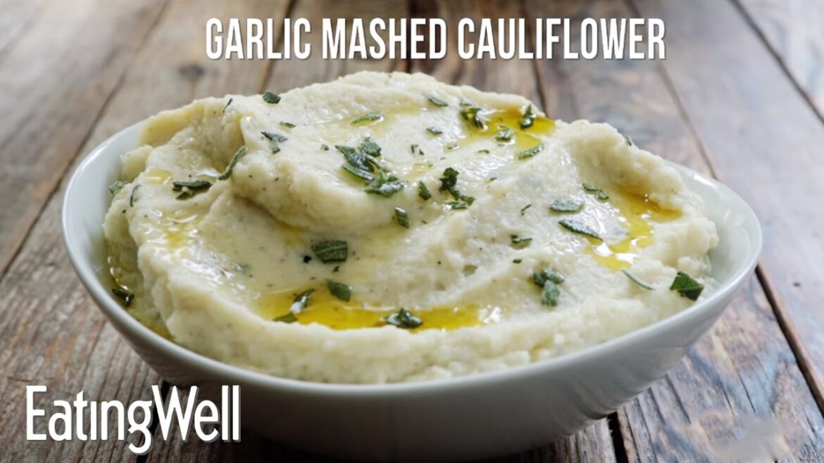 How to Make Garlic Mashed Cauliflower
