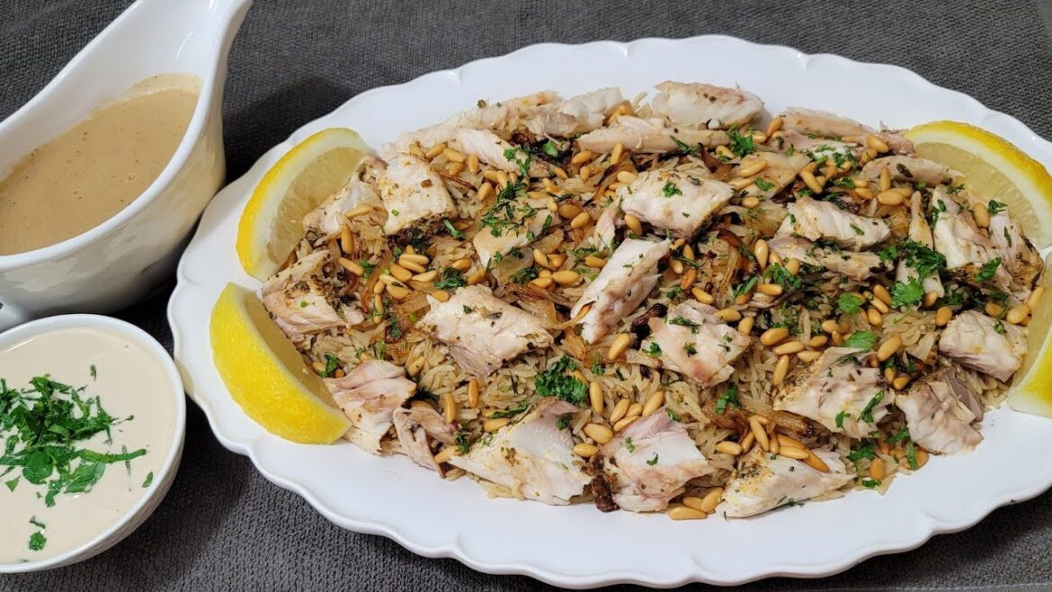 طريقة تحضير الصيادية مع الصوص بكل التفاصيل The Ultimate Sayadieh/Branzino with Fish Gravy Recipe طريقة تحضير الصيادية مع الصوص بكل التفاصيل The Ultimate Sayadieh/Branzino with Fish Gravy Recipe