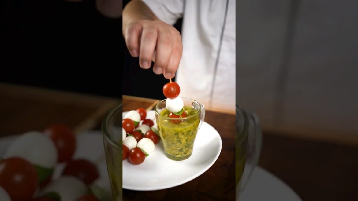 ASMR | Mozzarella skewers and cherry tomatoes ! #Shorts ASMR | Mozzarella skewers and cherry tomatoes ! #Shorts