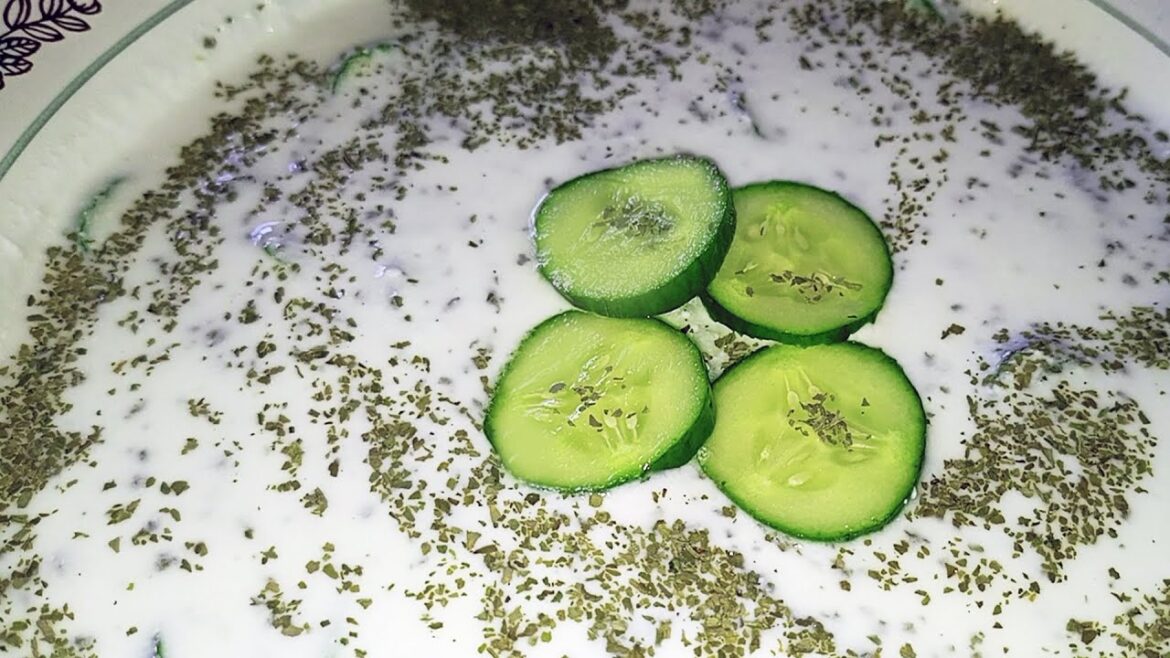 khyar bi laban recipe | Lebanese cucumber yogurt salad | سلطة خيار باللبن khyar bi laban recipe | Lebanese cucumber yogurt salad | سلطة خيار باللبن