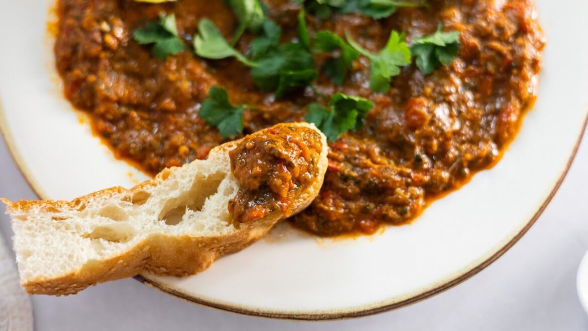 Moroccan Zaalouk (Eggplant Salad) Recipe