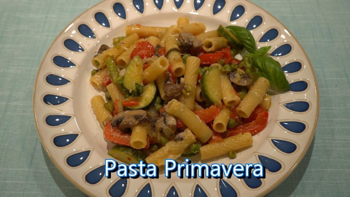 Italian Grandma Makes Pasta Primavera (Pasta with Vegetables) Italian Grandma Makes Pasta Primavera (Pasta with Vegetables)