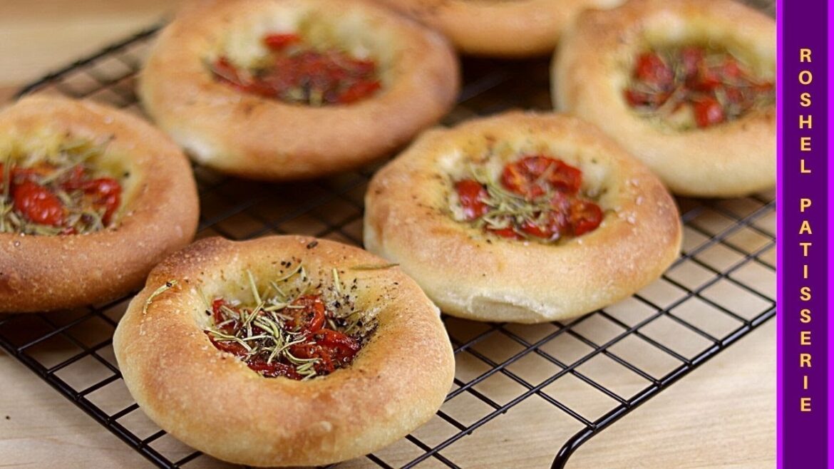 How To Make Homemade Bialys Bread – Pita How To Make Homemade Bialys Bread - Pita