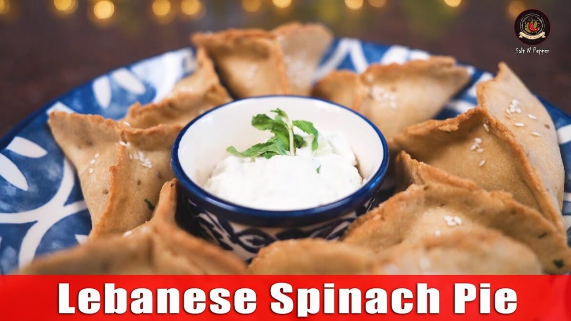 Lebanese Spinach Pie| Lebanese style Spinach Pie| Fatayer Spinach Recipe