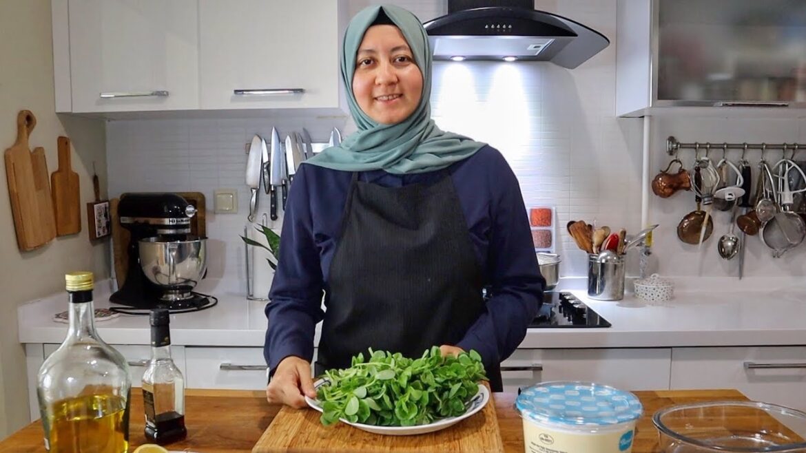 PURSLANE: Incredibly Delicious Two Purslane Salad Turkish Way #purslane #raw PURSLANE: Incredibly Delicious Two Purslane Salad Turkish Way #purslane #raw