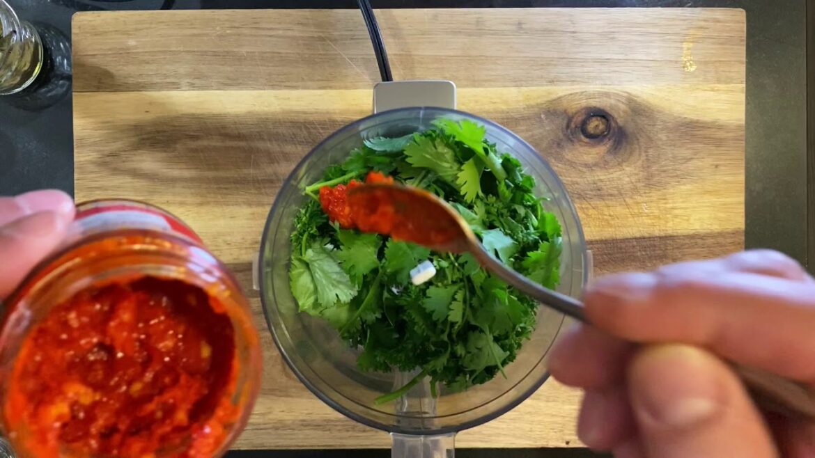 HOW TO MAKE CHERMOULA HOW TO MAKE CHERMOULA