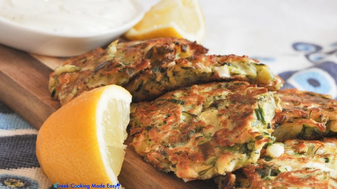 Greek Courgette Fritters – Kolokythokeftedes – Κολοκυθοκεφτέδες Greek Courgette Fritters - Kolokythokeftedes - Κολοκυθοκεφτέδες