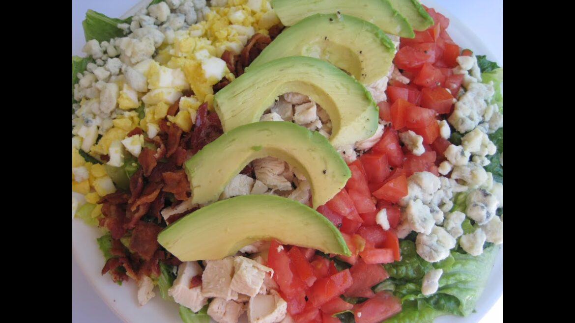 COBB SALAD - How to make CLASSIC COBB SALAD Recipe