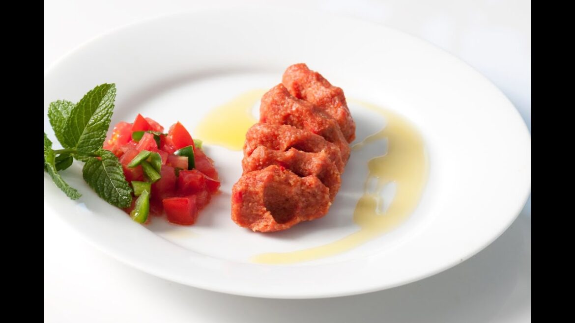 How to Make Kibbeh Nayeh (Chiy Kufteh) - Middle Eastern Steak Tartare