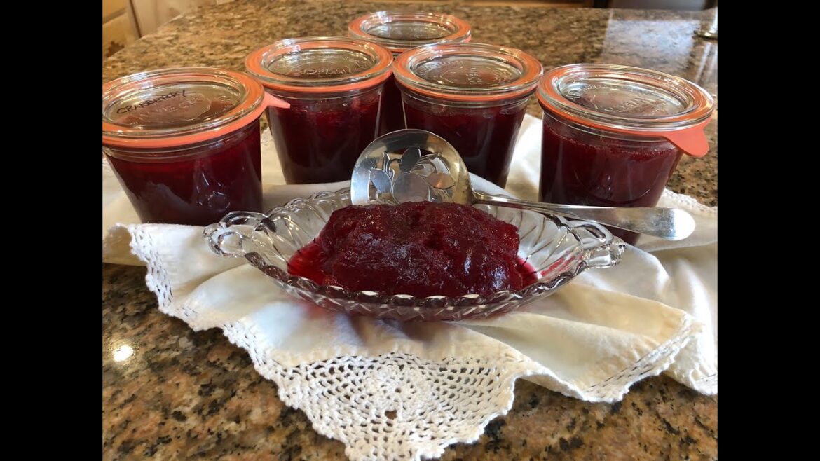 Water Bath Canning: Cranberry Sauce Water Bath Canning: Cranberry Sauce