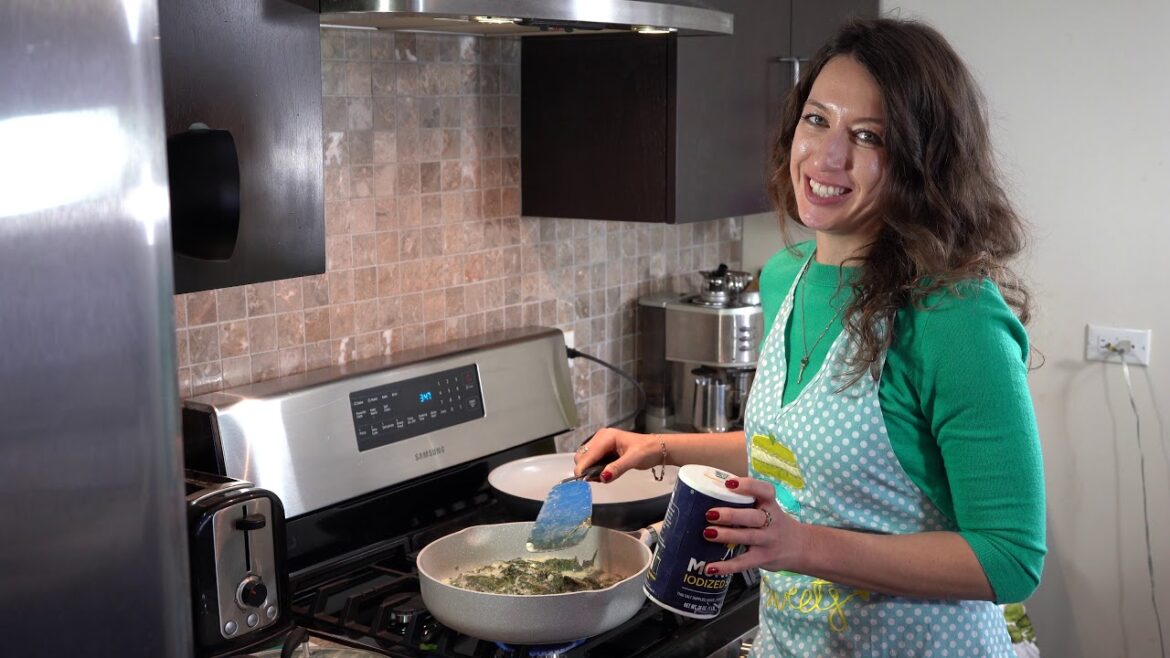 Spinach and Feta Stuffed Chicken Quick and Easy Dinner Recipe Spinach and Feta Stuffed Chicken Quick and Easy Dinner Recipe