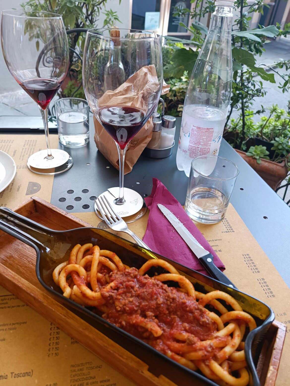 Finally I join the club! From Italy, pasta on a half bottle of wine ^^