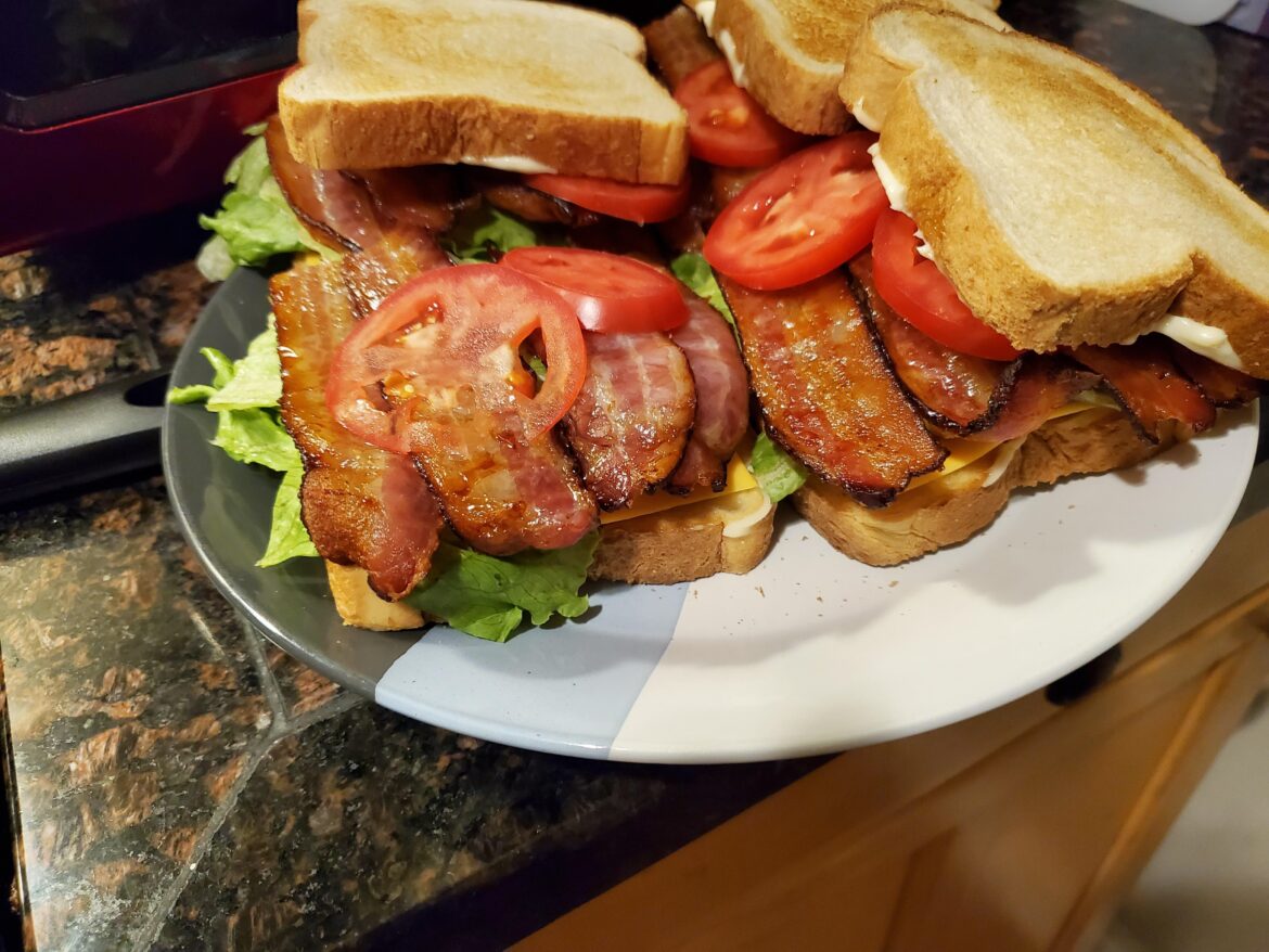 I made BLT sandwiches